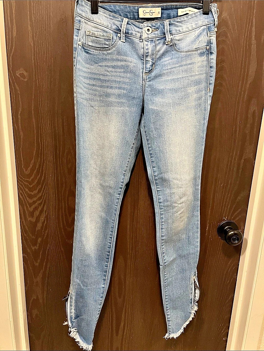 Jessica Simpson Kiss Me Super Skinny Jeans Raw Hem Zip Ankle Skinny Jeans in